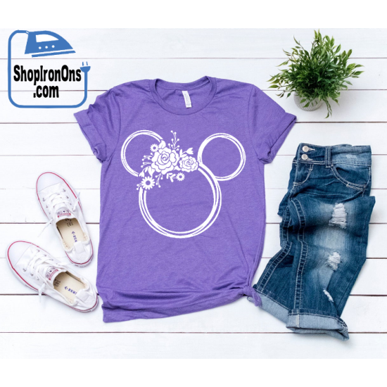 Disney Minnie  Mouse   Iron On Transfer Vinyl HTV #1 (KRAFTYME.COM)